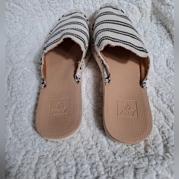 Reef slip on Striped sandals Women’s size 7.5 - Picture 4 of 9